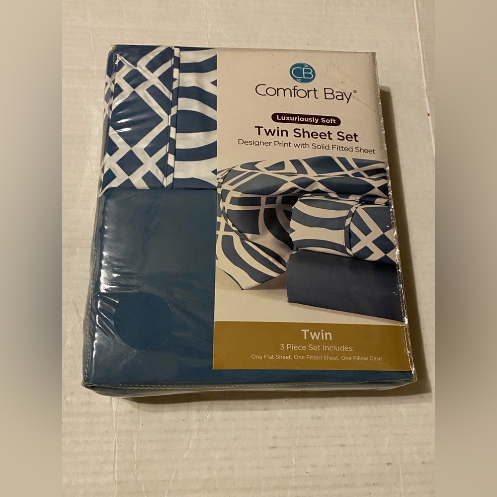 Comfort Bay teal 3 piece twin sheet set luxuriously soft NEW